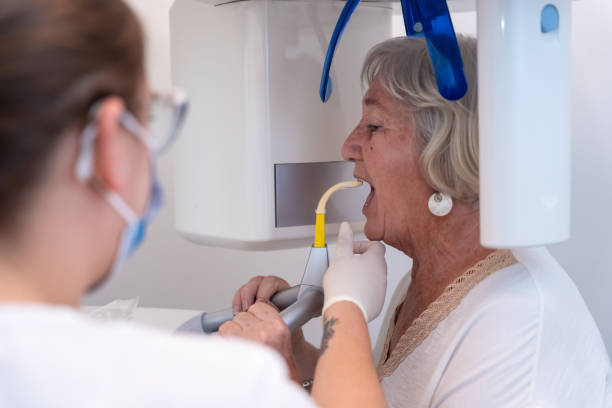 Best Emergency Tooth Extraction in Stockton, CA